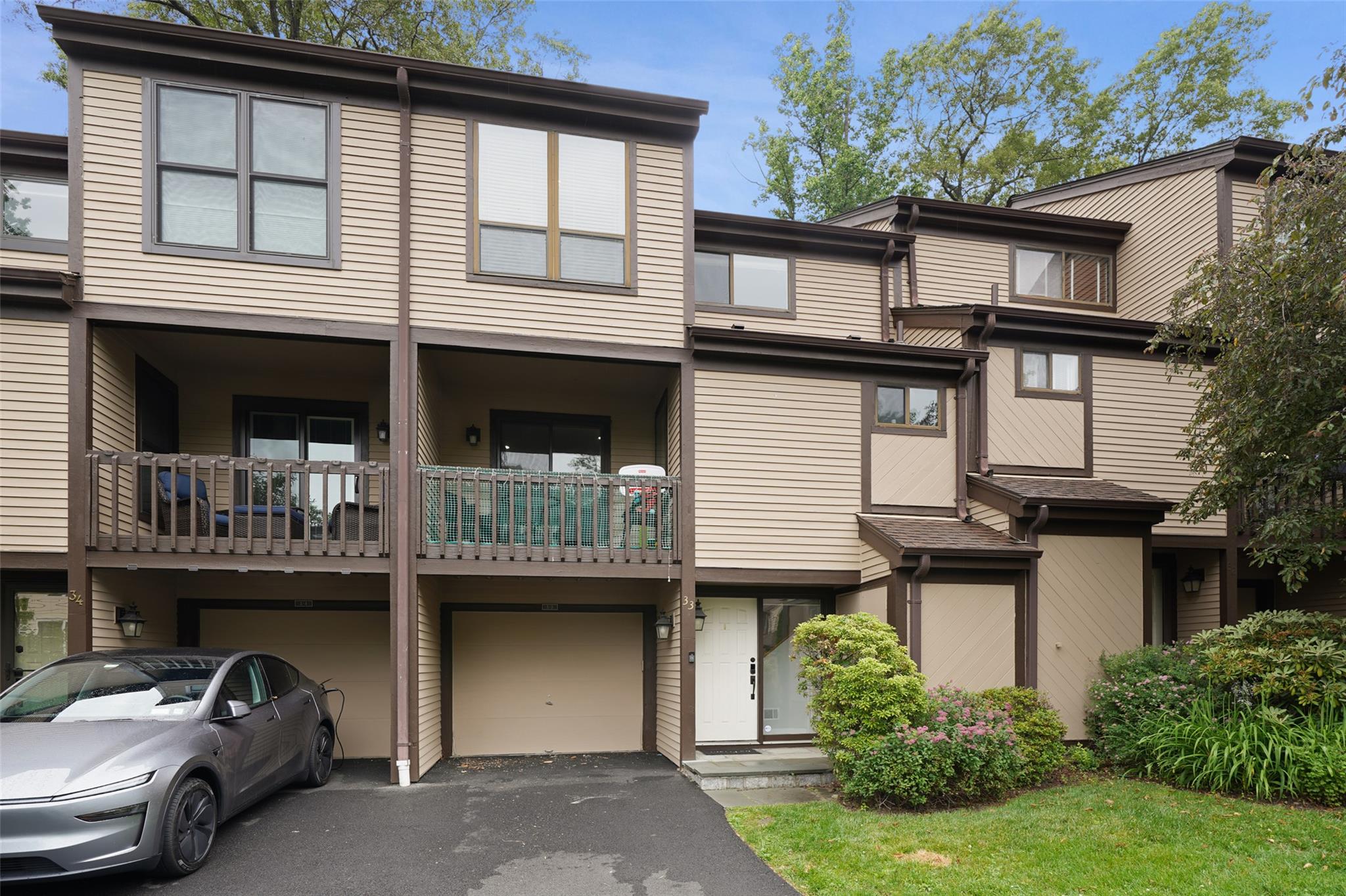 33 Fawn Court, Ossining, NY 10562