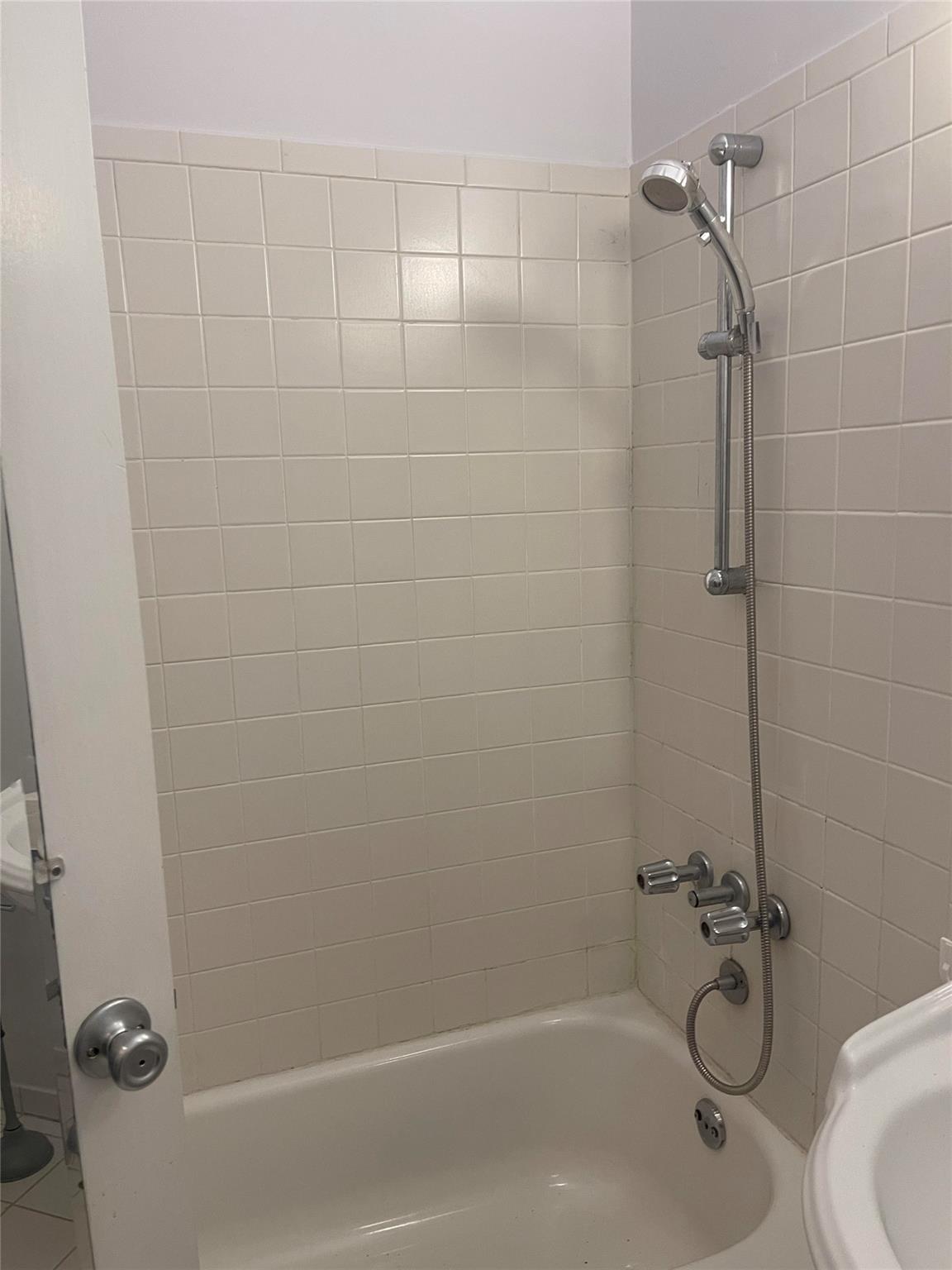 134-54 Maple Avenue # 2S, Flushing, NY 11355