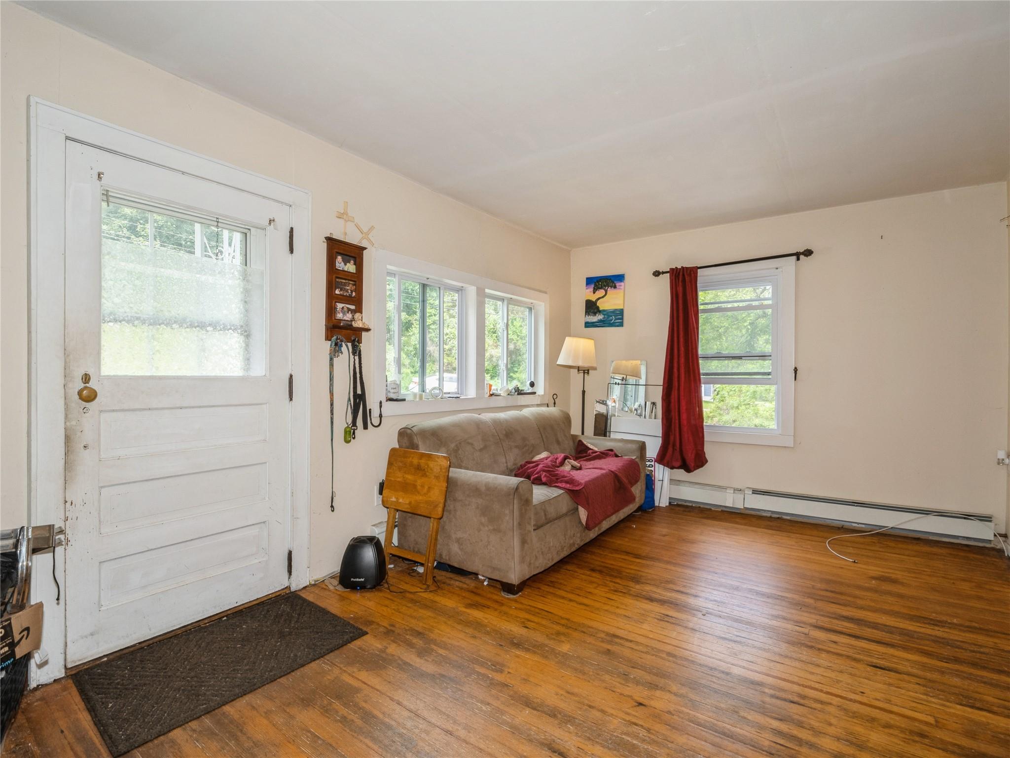 413 Vassar Road, Poughkeepsie, NY 12603