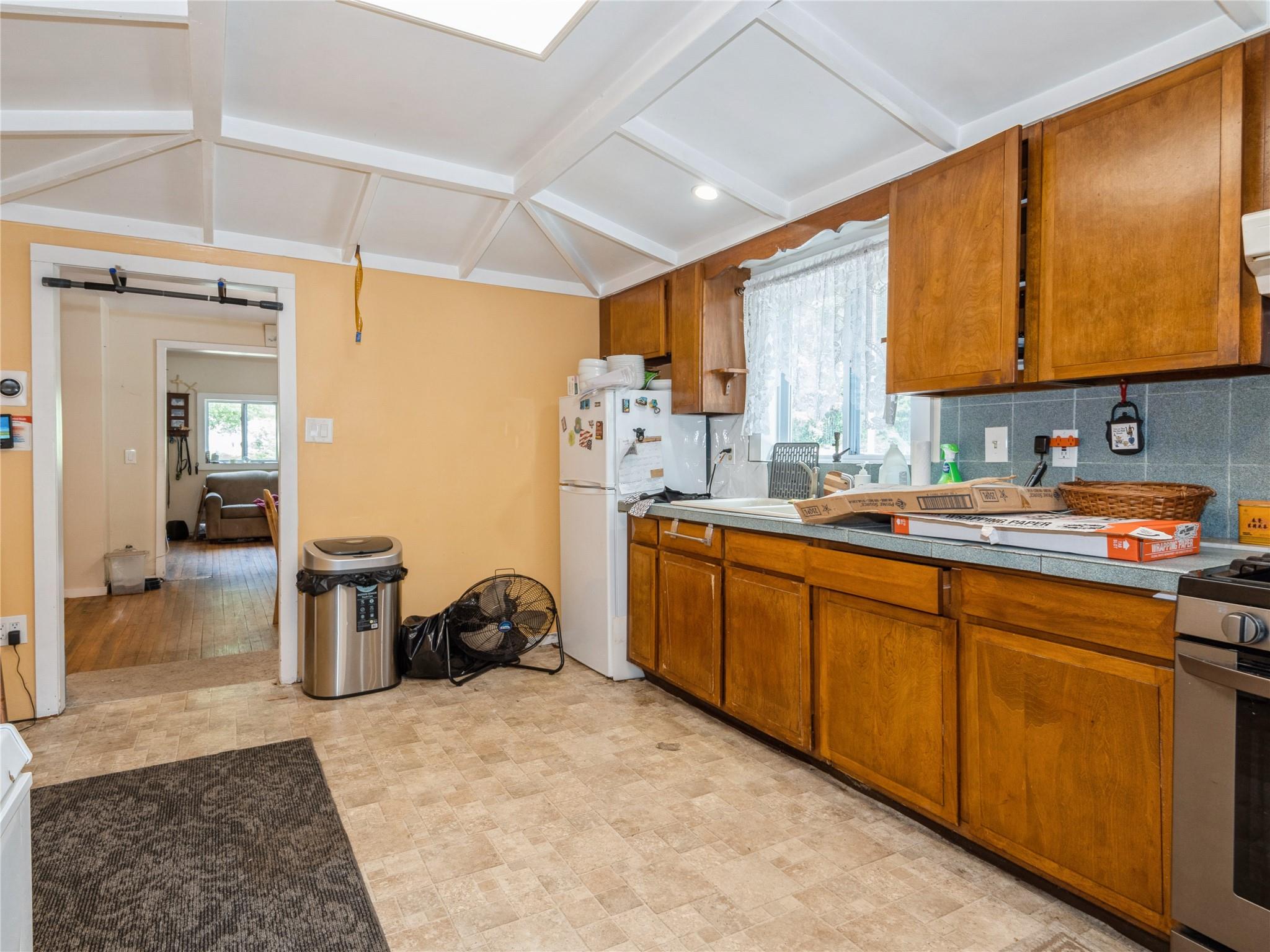 413 Vassar Road, Poughkeepsie, NY 12603