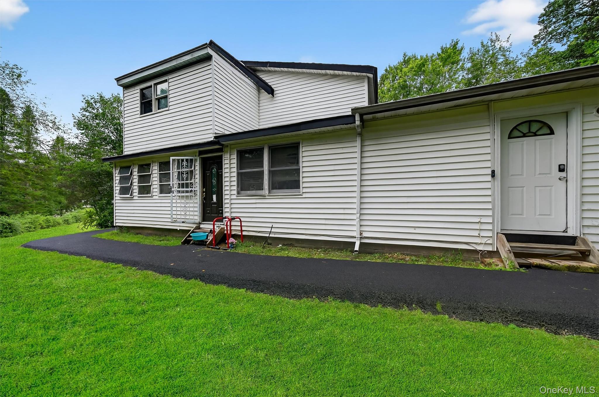 70 Suffern Lane, Thiells, NY 10984