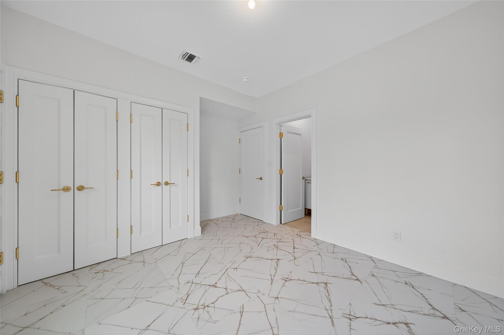 25 Union Transfer, Monroe, NY 10950