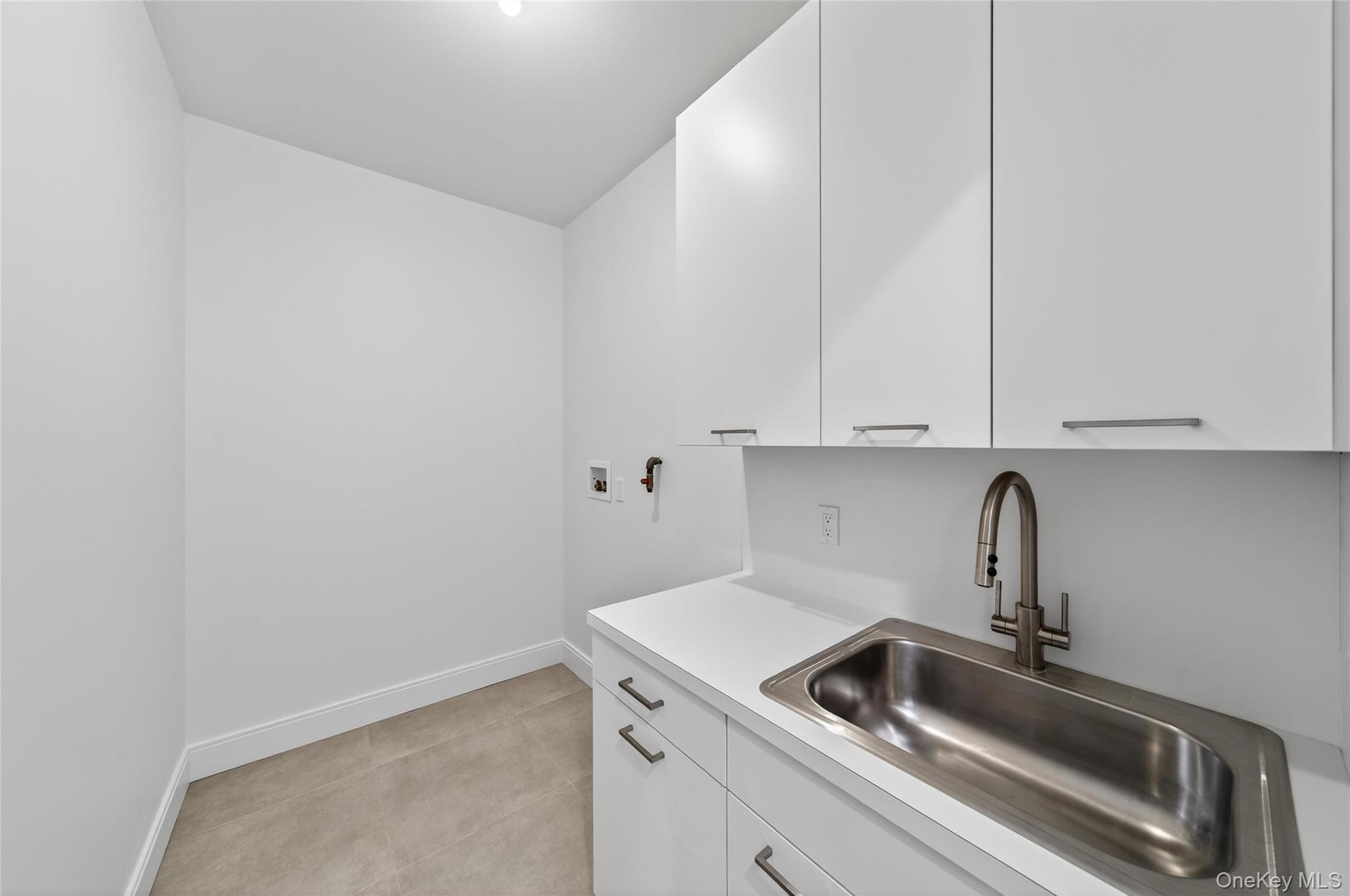 25 Union Transfer, Monroe, NY 10950