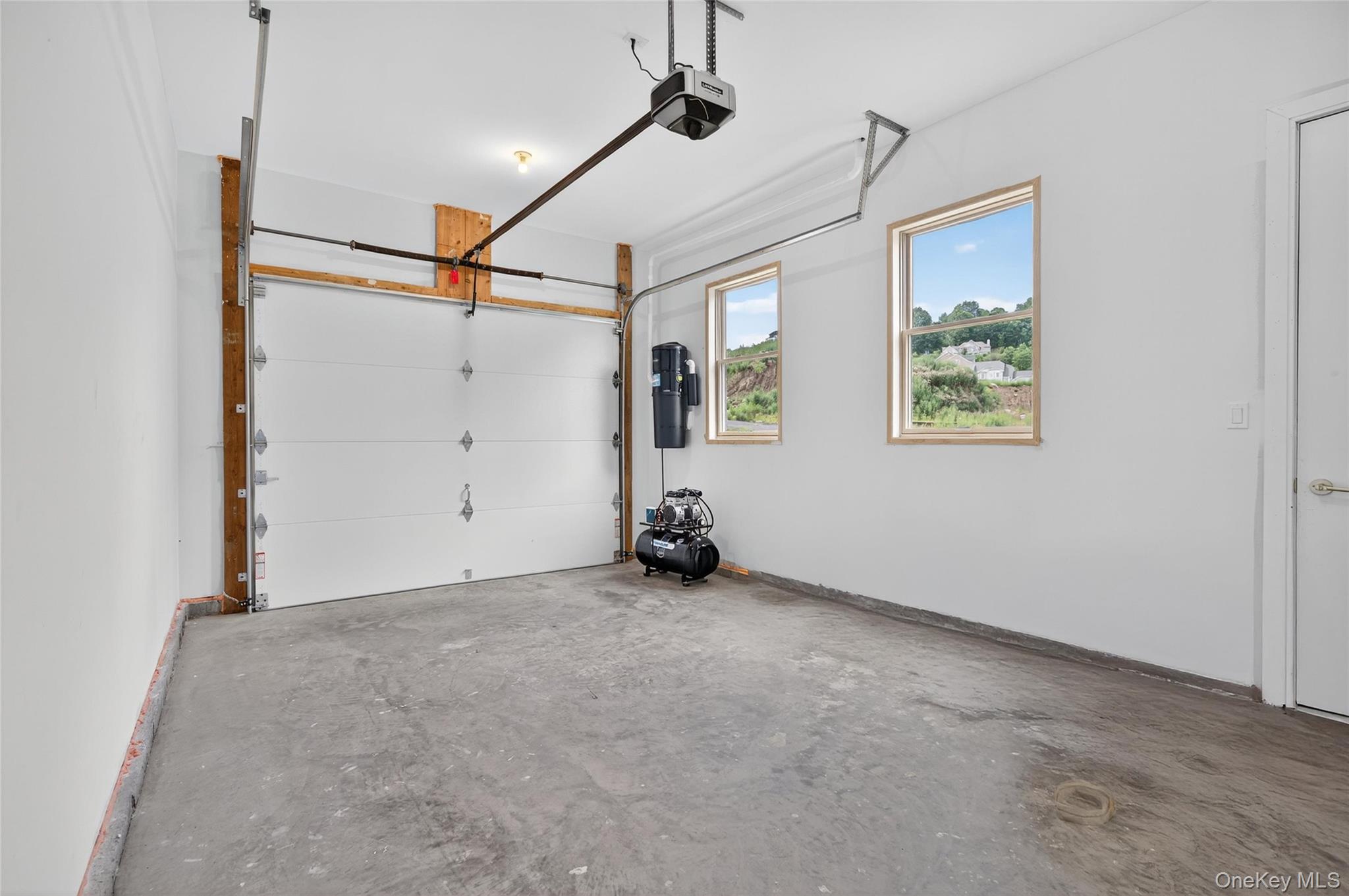 25 Union Transfer, Monroe, NY 10950