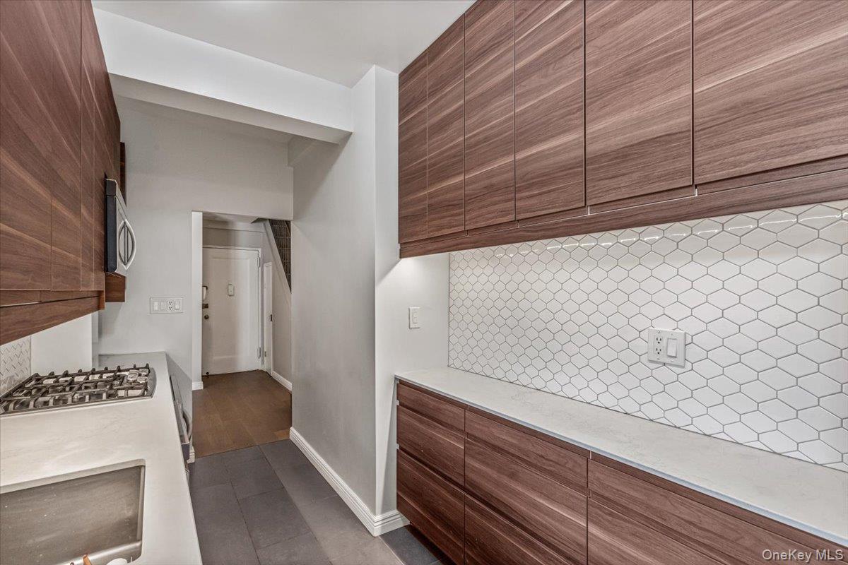 99-40 63rd Road # 1Z, Rego Park, NY 11374