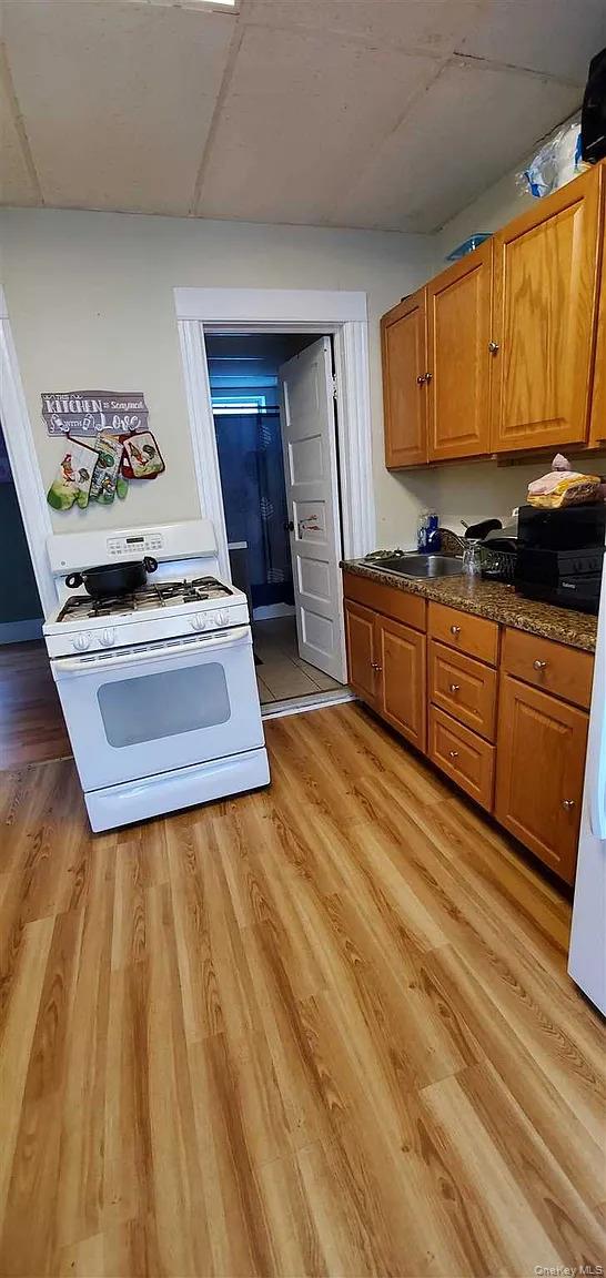 77 Carroll Street, Poughkeepsie, NY 12601