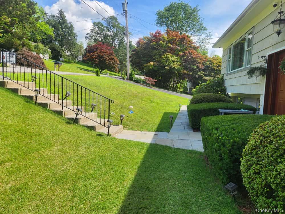 9 Westview Avenue, North Salem, NY 10560