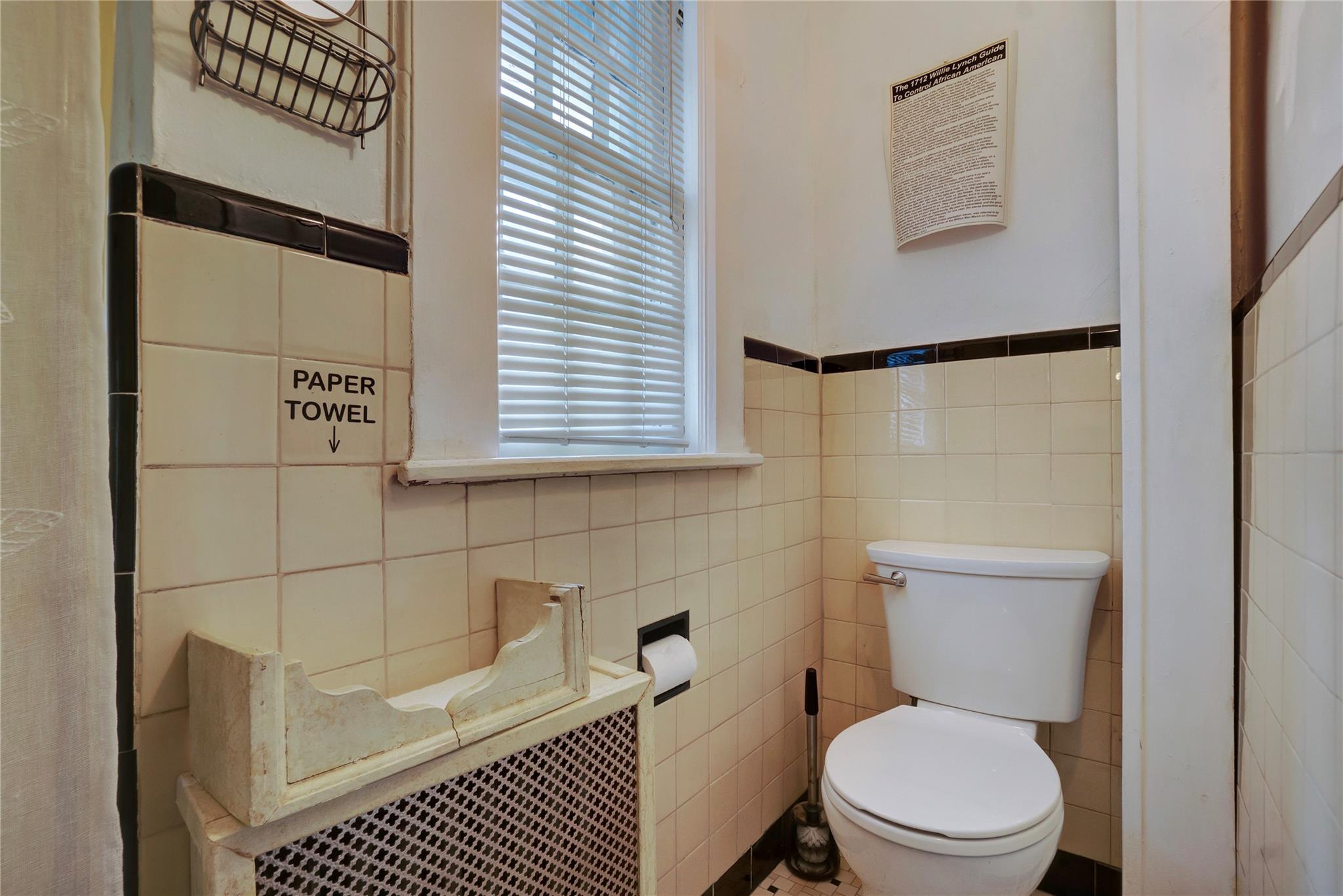 1050 Dickens Street, Far Rockaway, NY 11691