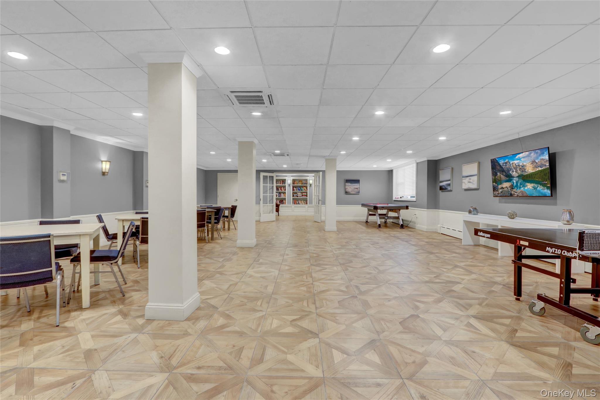 700 Shore Road # 3D, Long Beach, NY 11561