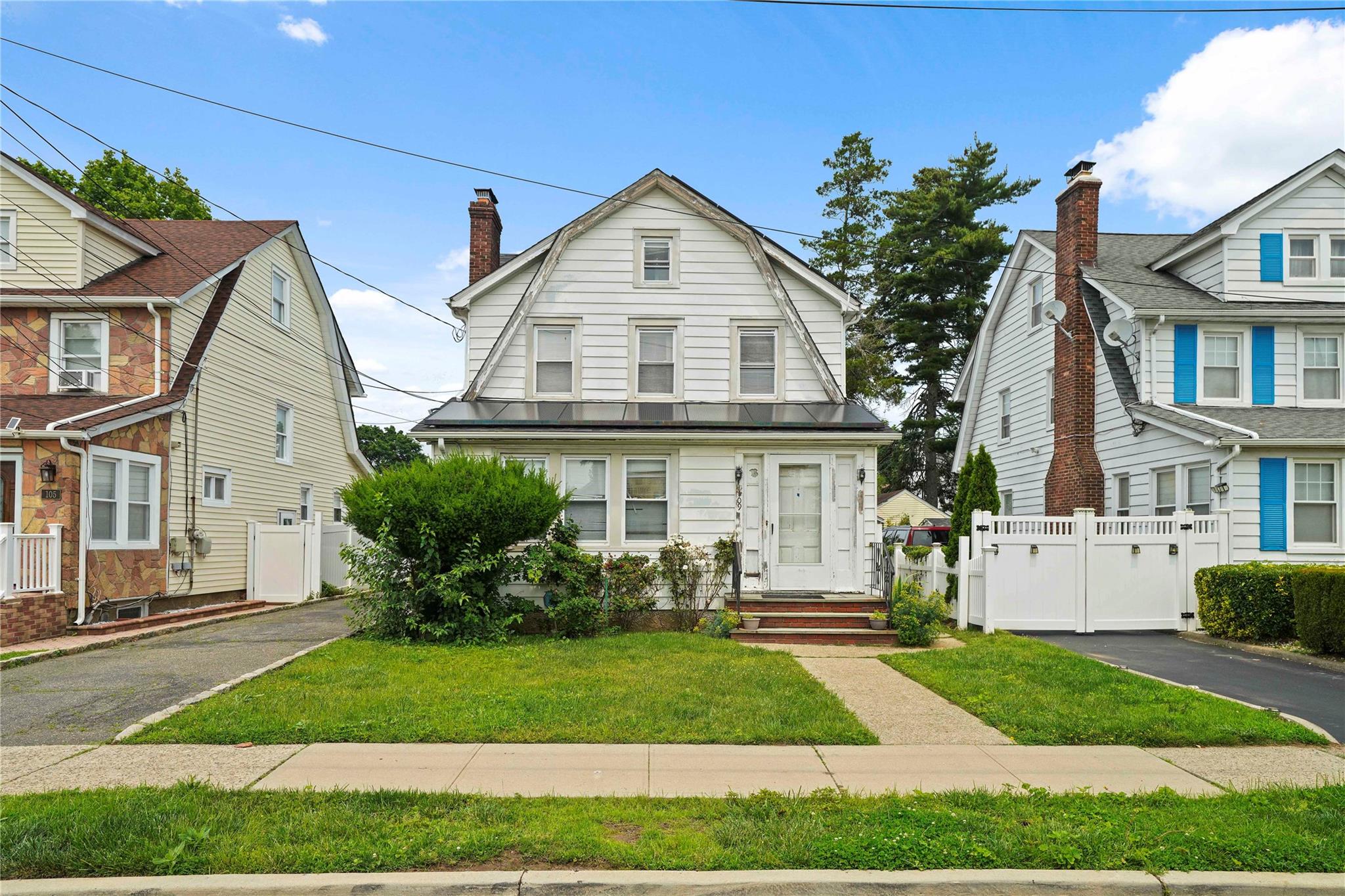 109 Leverich Street, Hempstead, NY 11550