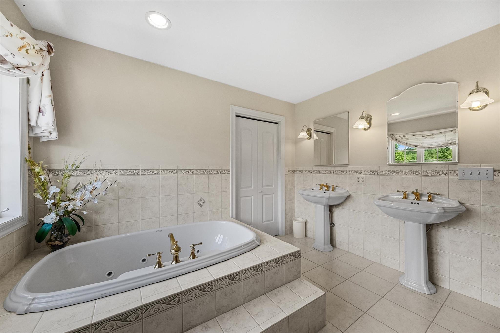 20 Goshen Road, Chester, NY 10918