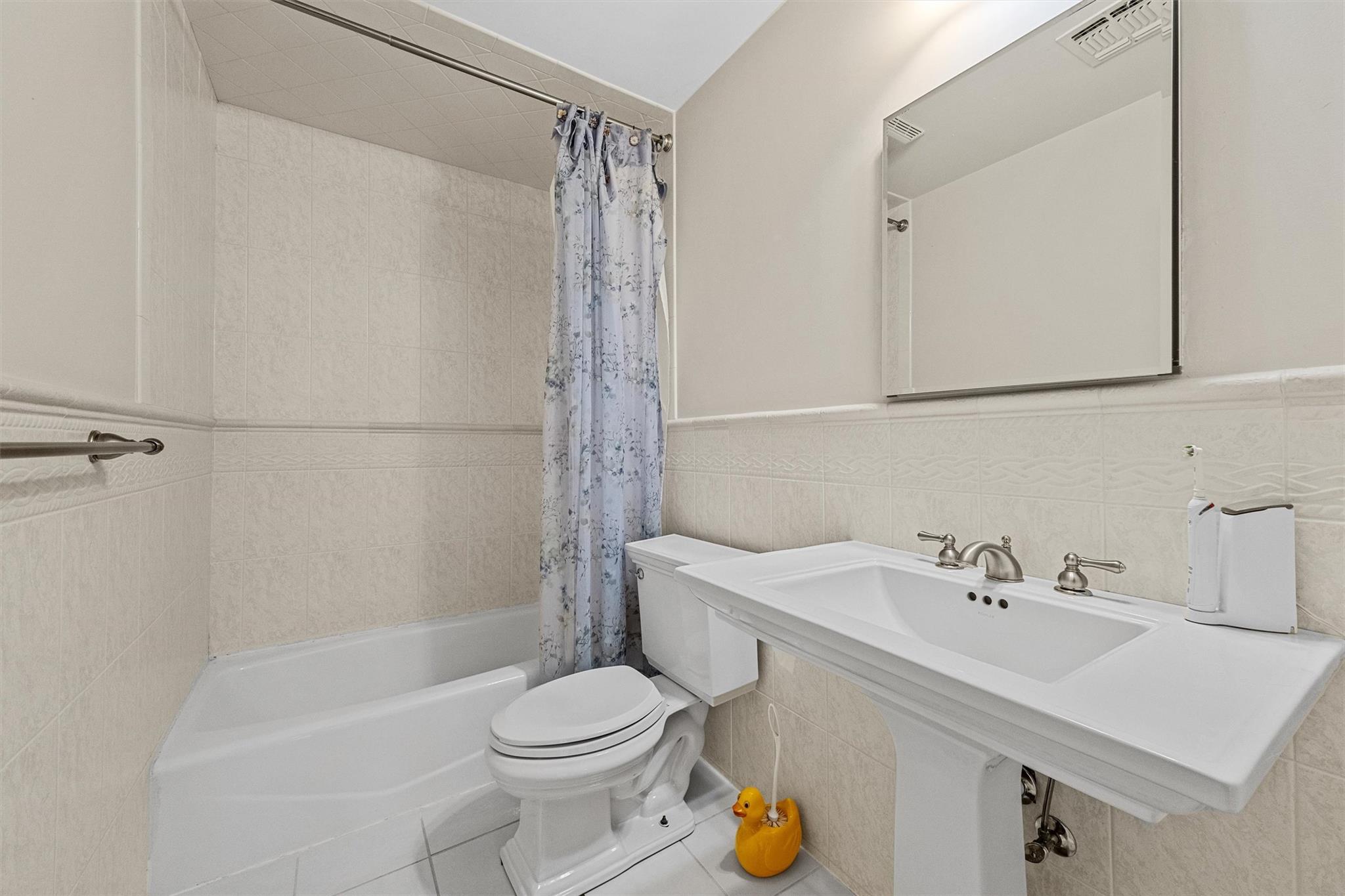 20 Goshen Road, Chester, NY 10918