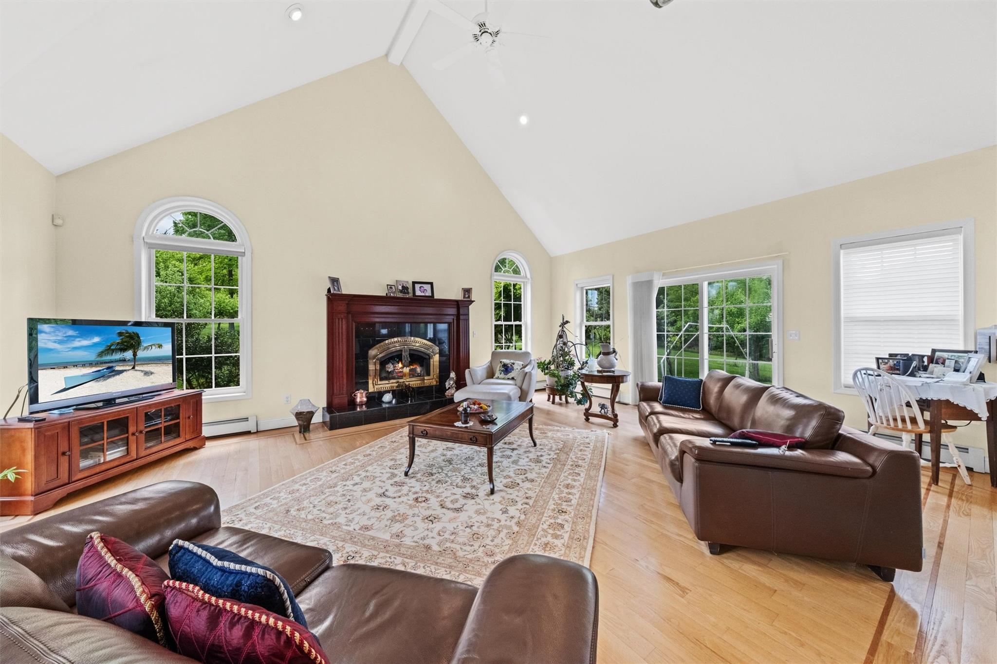 20 Goshen Road, Chester, NY 10918