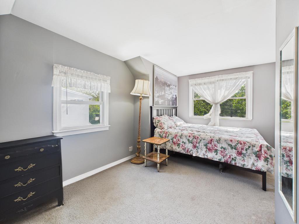 335 Loring Road, Levittown, NY 11756