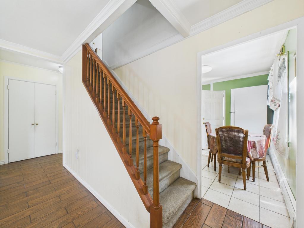 335 Loring Road, Levittown, NY 11756