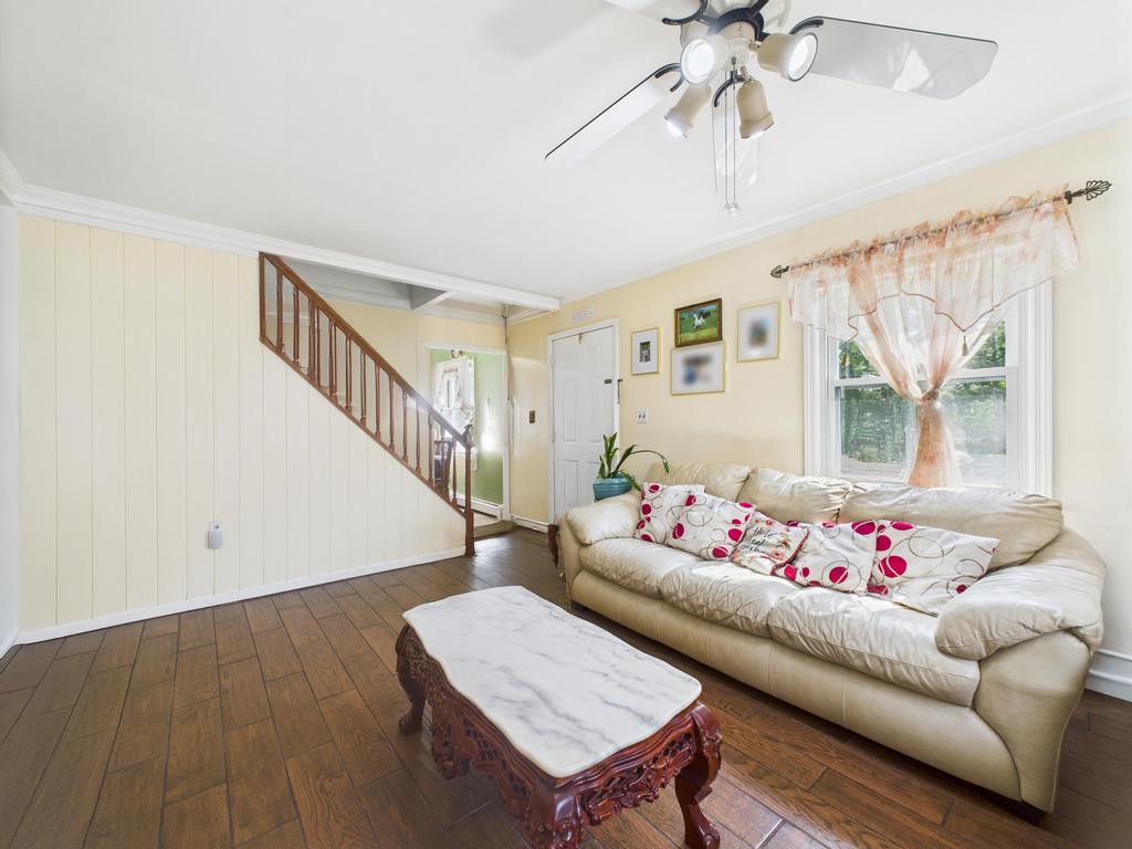 335 Loring Road, Levittown, NY 11756