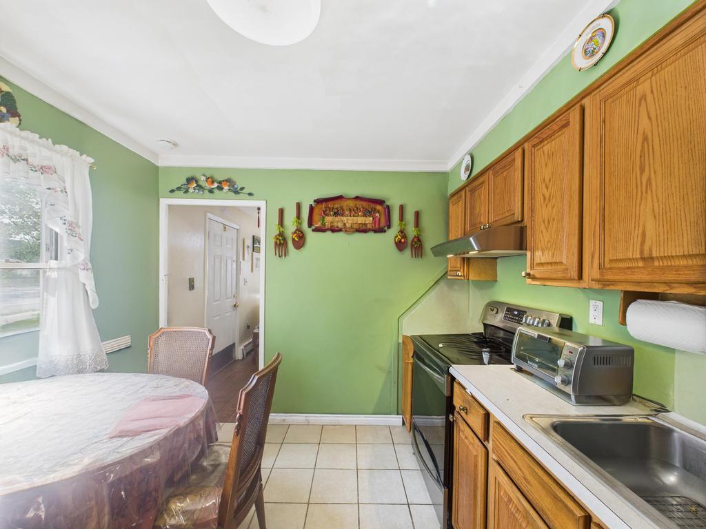 335 Loring Road, Levittown, NY 11756