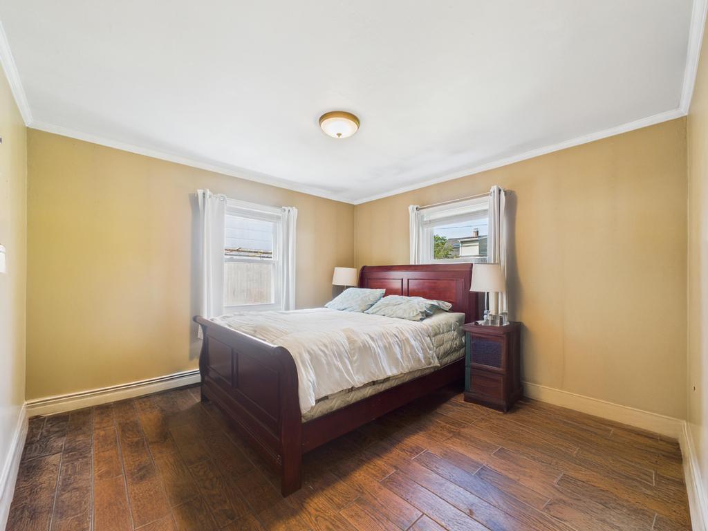 335 Loring Road, Levittown, NY 11756