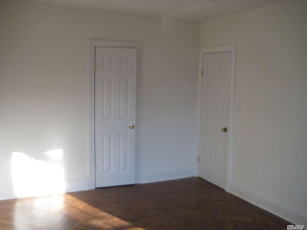 47-09 188th Street, Flushing, NY 11358