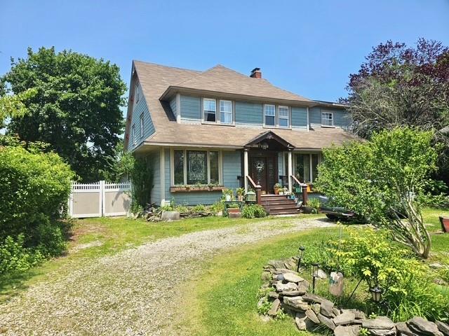 268 Windsor Avenue, Brightwaters, NY 11718