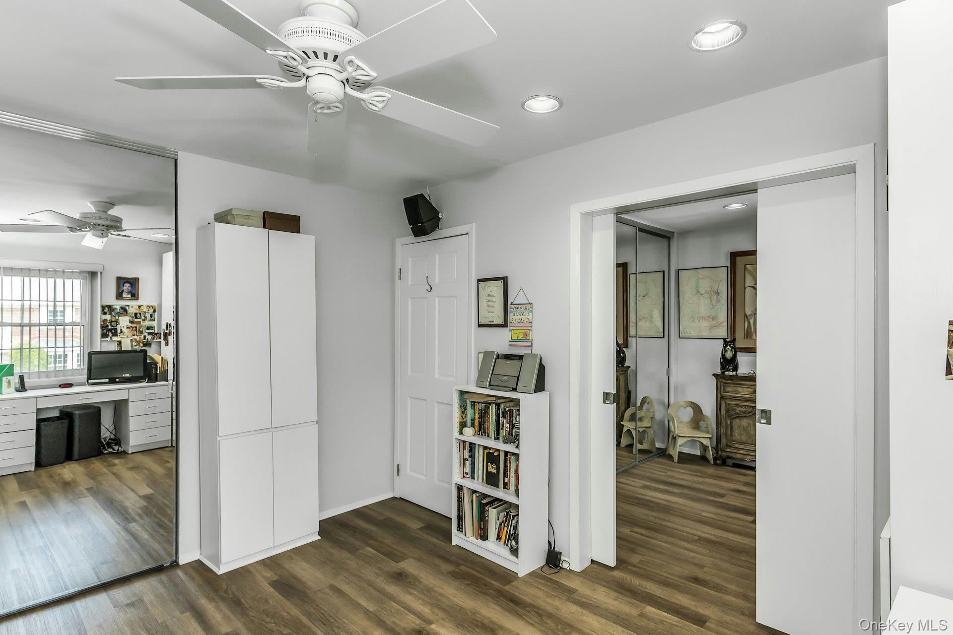 147 The Knoll, Syosset, NY 11791