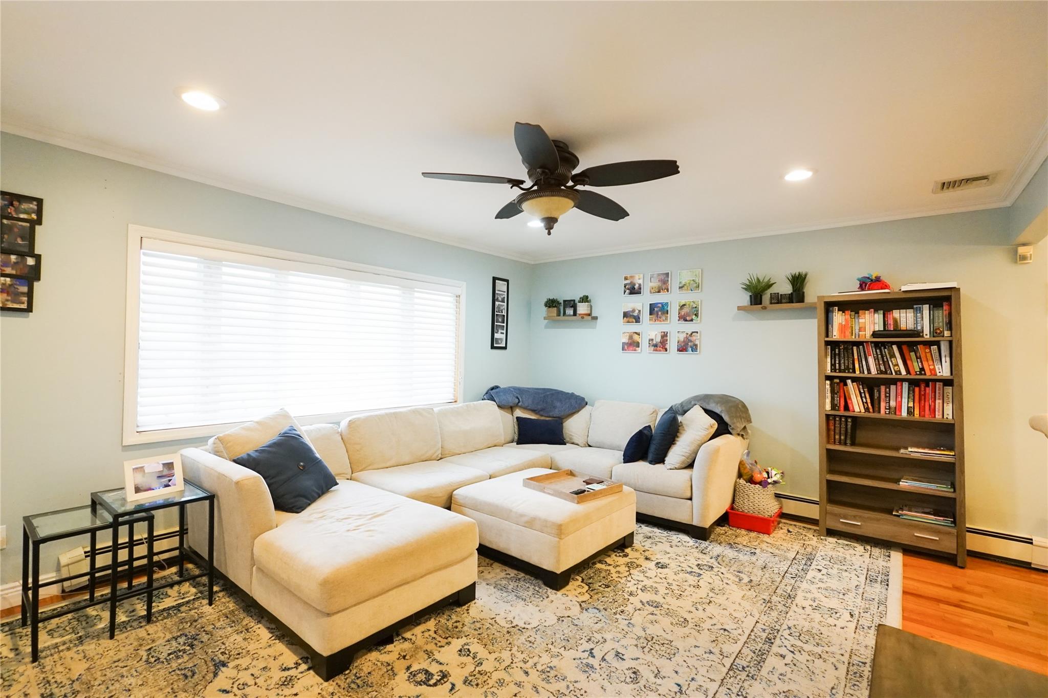 39 Ontario Avenue, Plainview, NY 11803