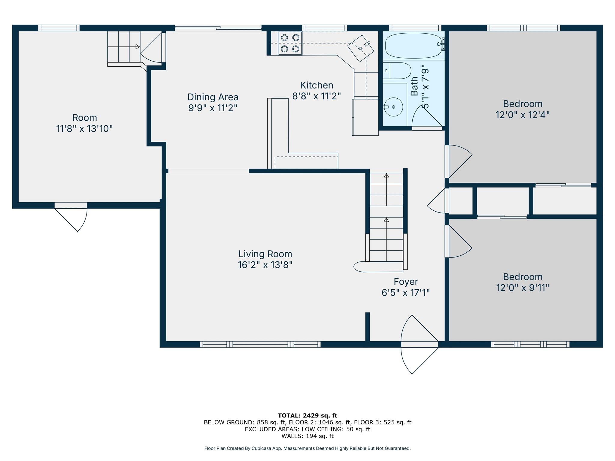 39 Ontario Avenue, Plainview, NY 11803