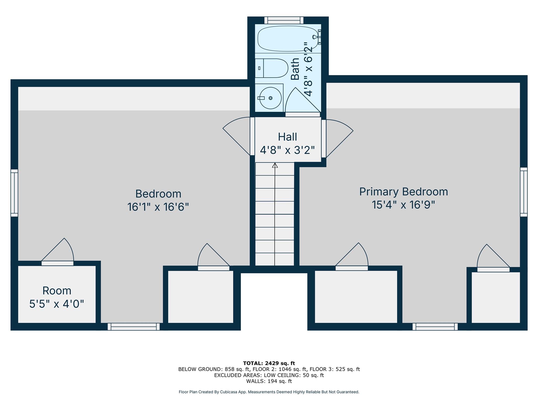39 Ontario Avenue, Plainview, NY 11803