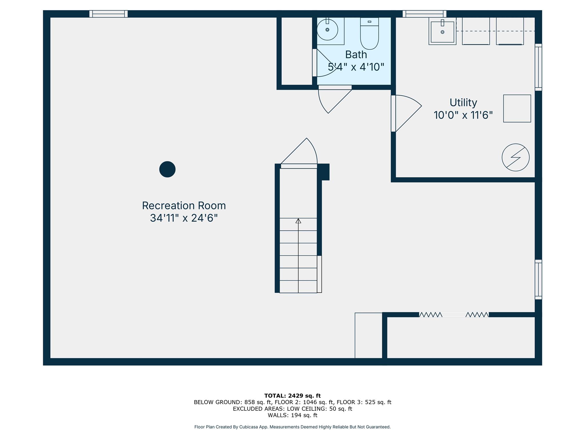 39 Ontario Avenue, Plainview, NY 11803