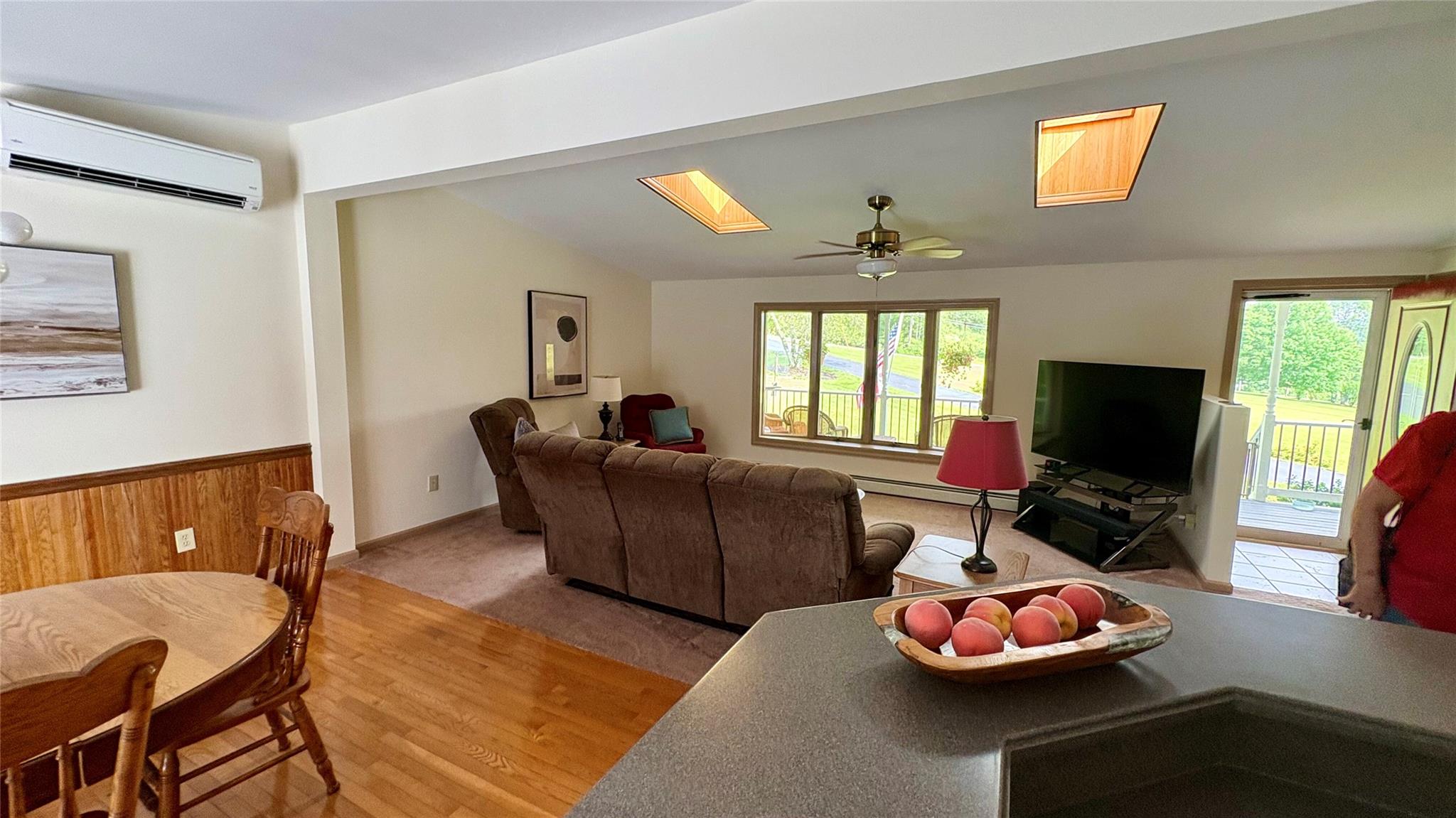 105 White Sulphur Road, Swan Lake, NY 12783