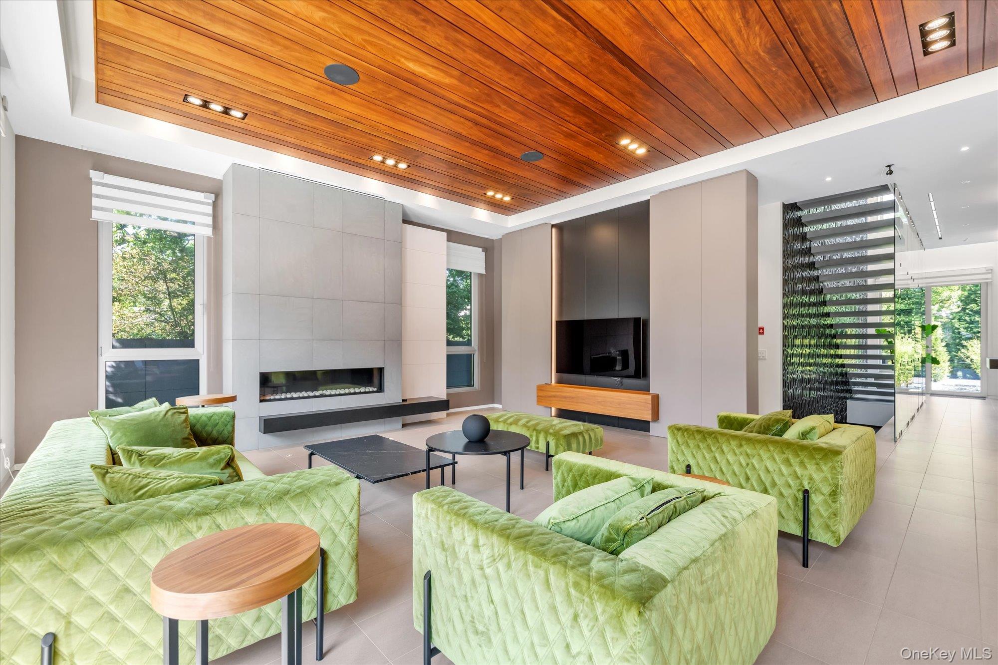 1555 Stevenson Road, Hewlett, NY 11557