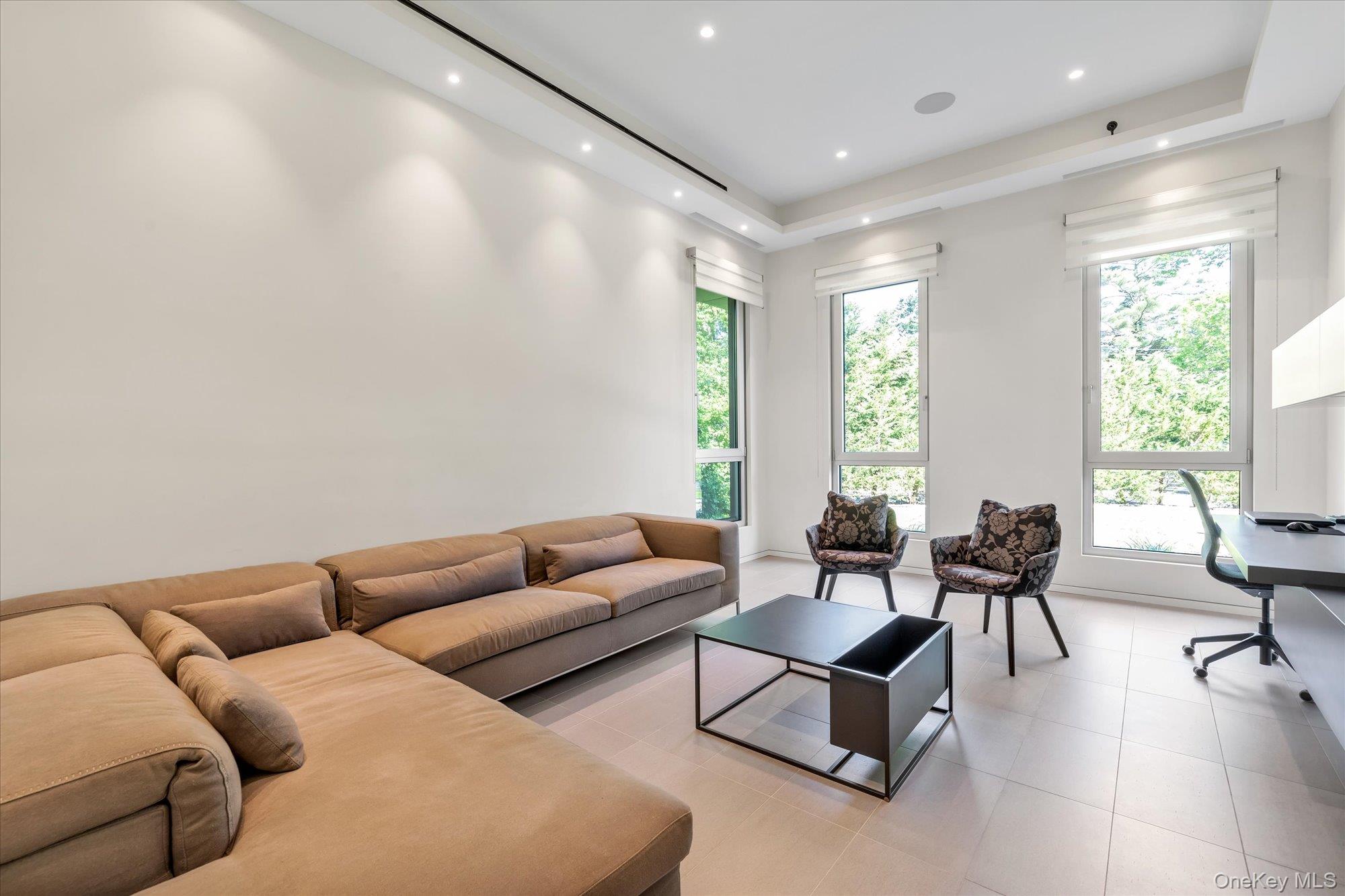 1555 Stevenson Road, Hewlett, NY 11557