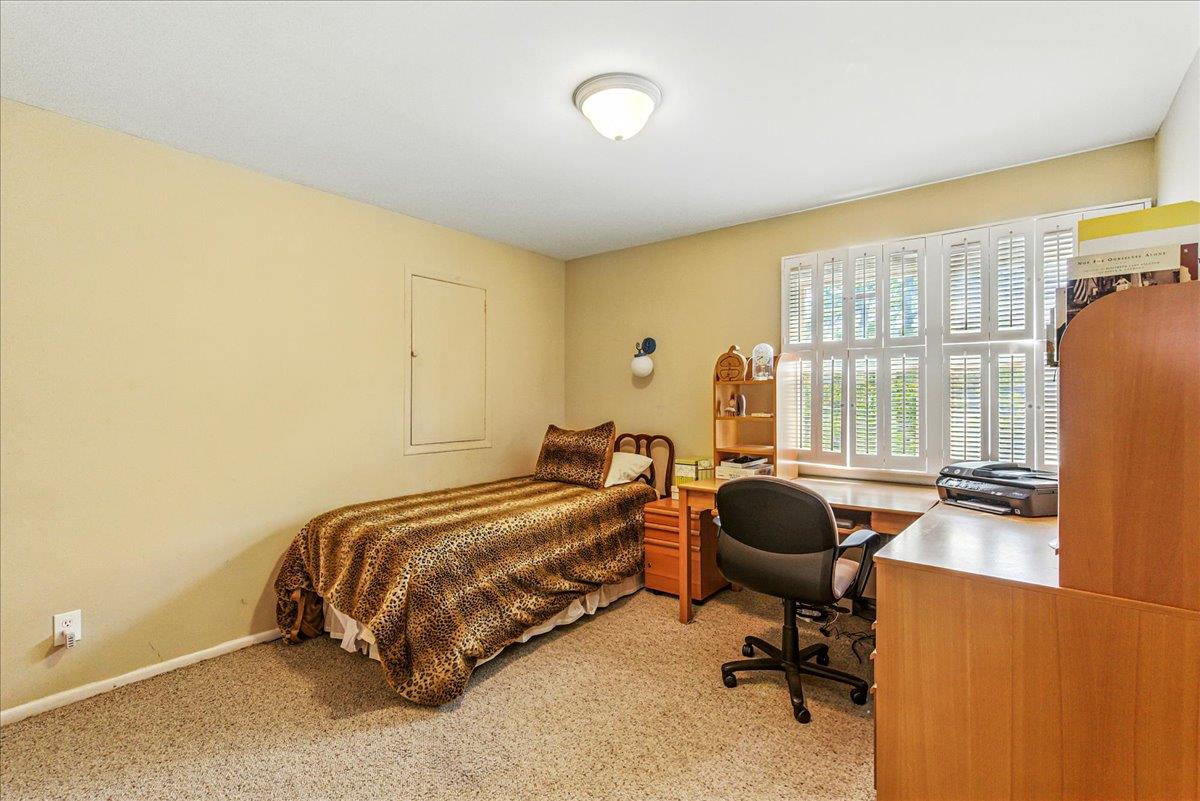 189 Blackheath Road, Lido Beach, NY 11561