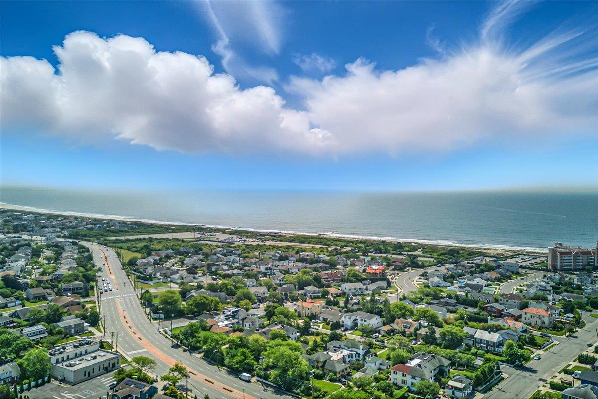 189 Blackheath Road, Lido Beach, NY 11561