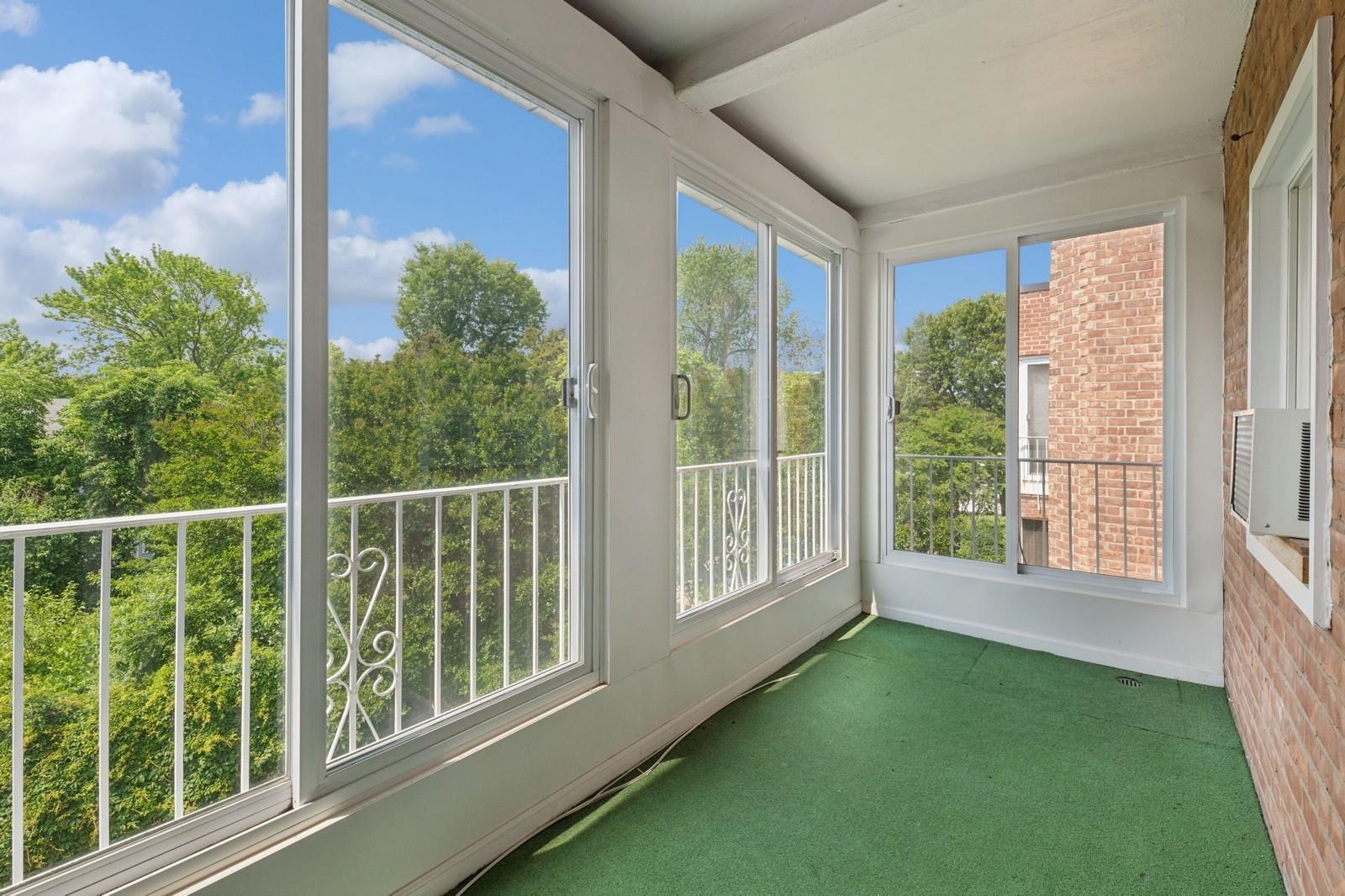 1390 Broadway # 118, Hewlett, NY 11557