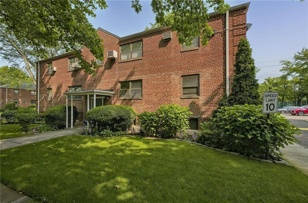 91-49 153rd Avenue # 123, Howard Beach, NY 11414