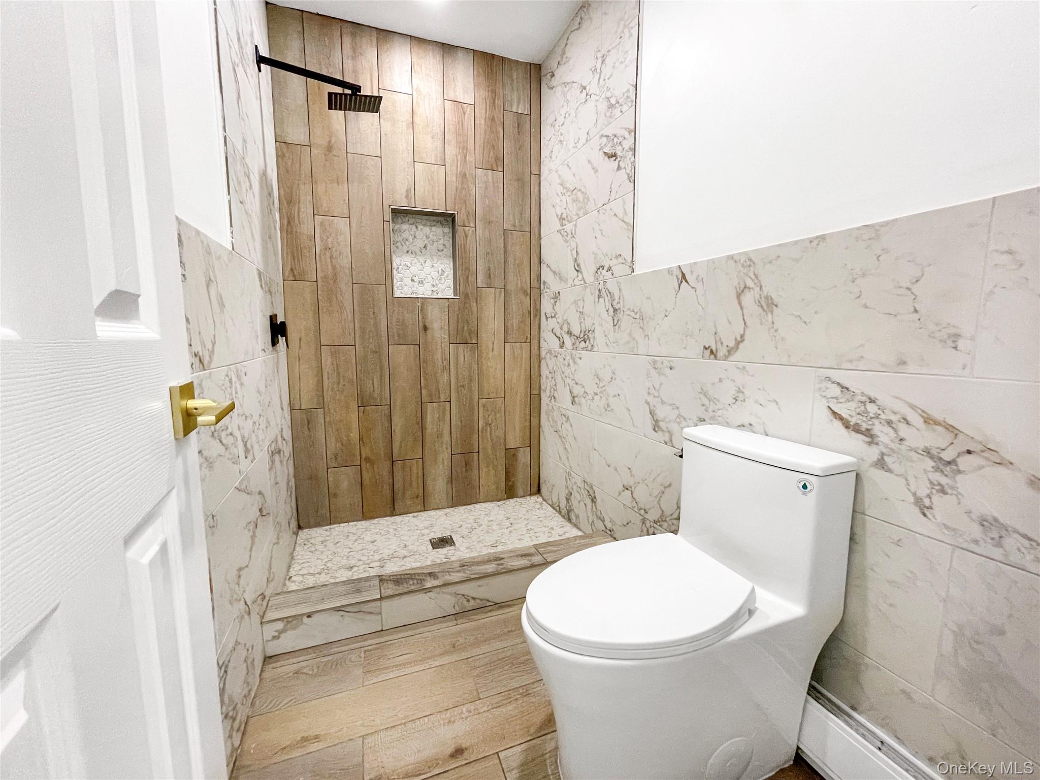 811 Happy Avenue, Swan Lake, NY 12783