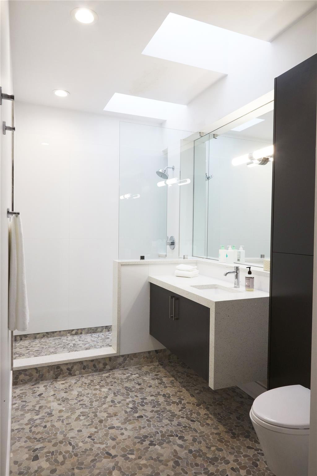 76 Prince Street, Kingston, NY 12401