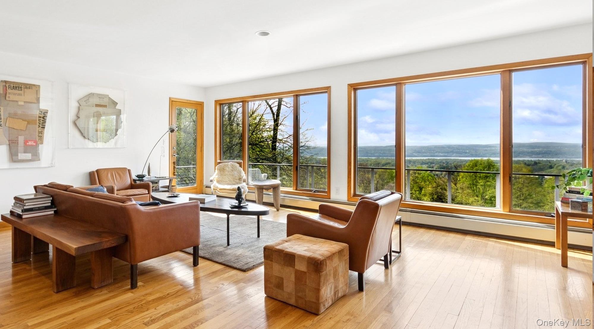 36 Blue Grass Lane, Beacon, NY 12508