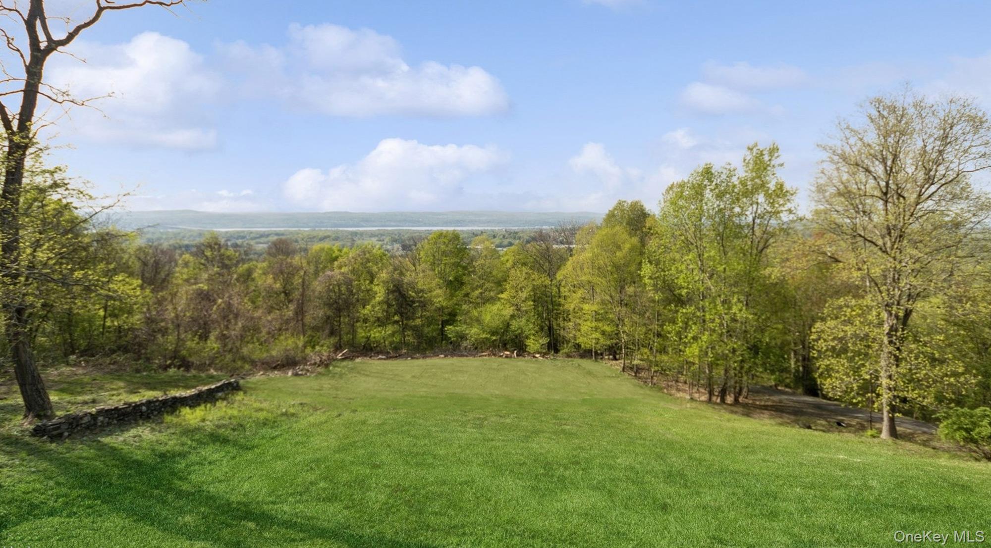 36 Blue Grass Lane, Beacon, NY 12508