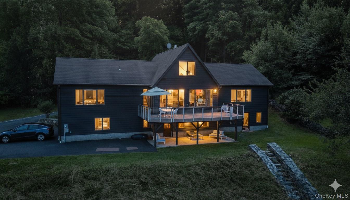 36 Blue Grass Lane, Beacon, NY 12508