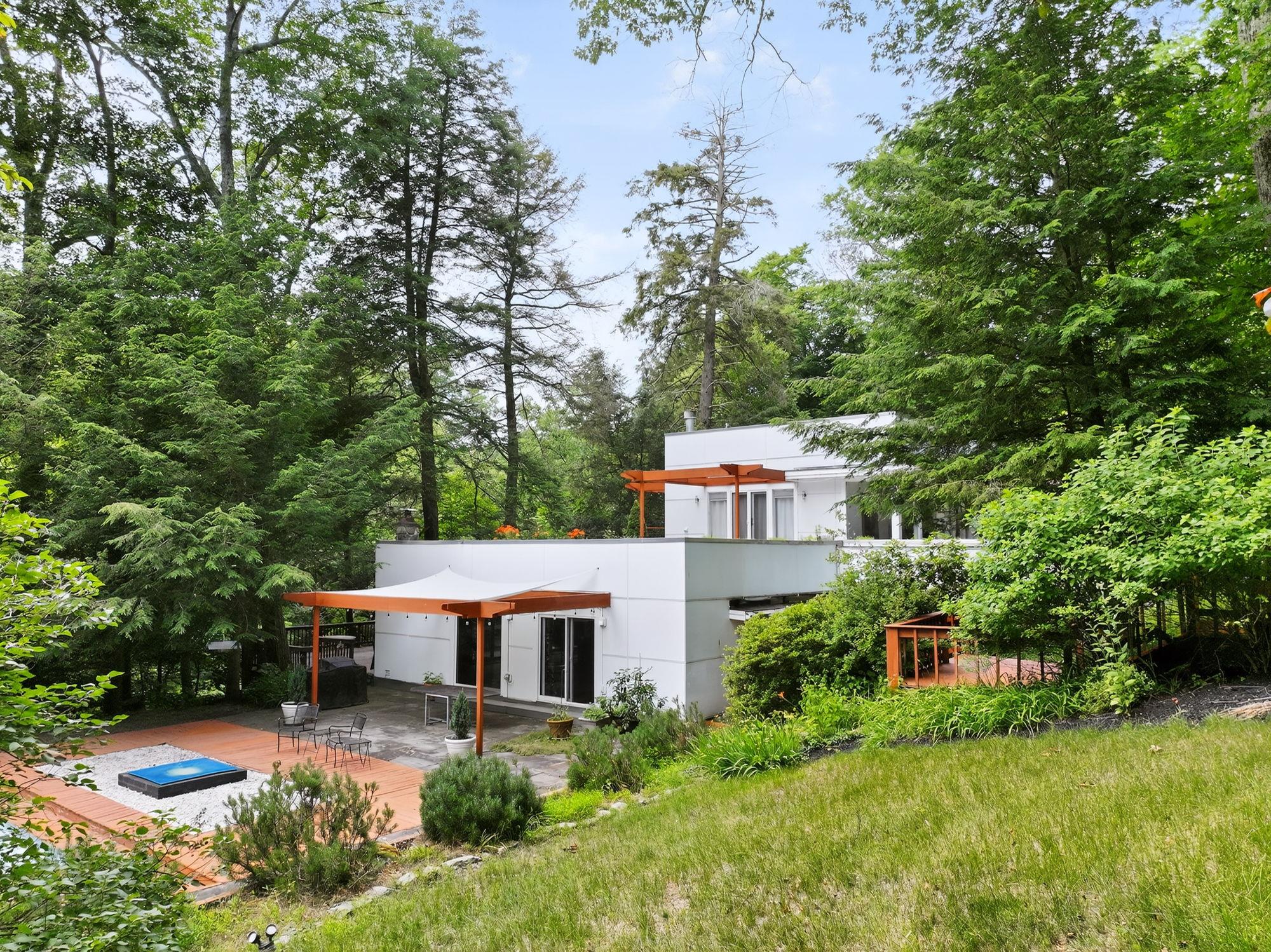 1202 Jackson Corners Road, Red Hook, NY 12571