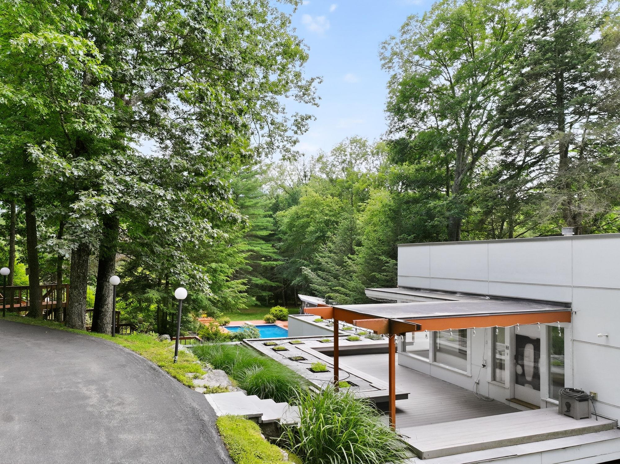 1202 Jackson Corners Road, Red Hook, NY 12571