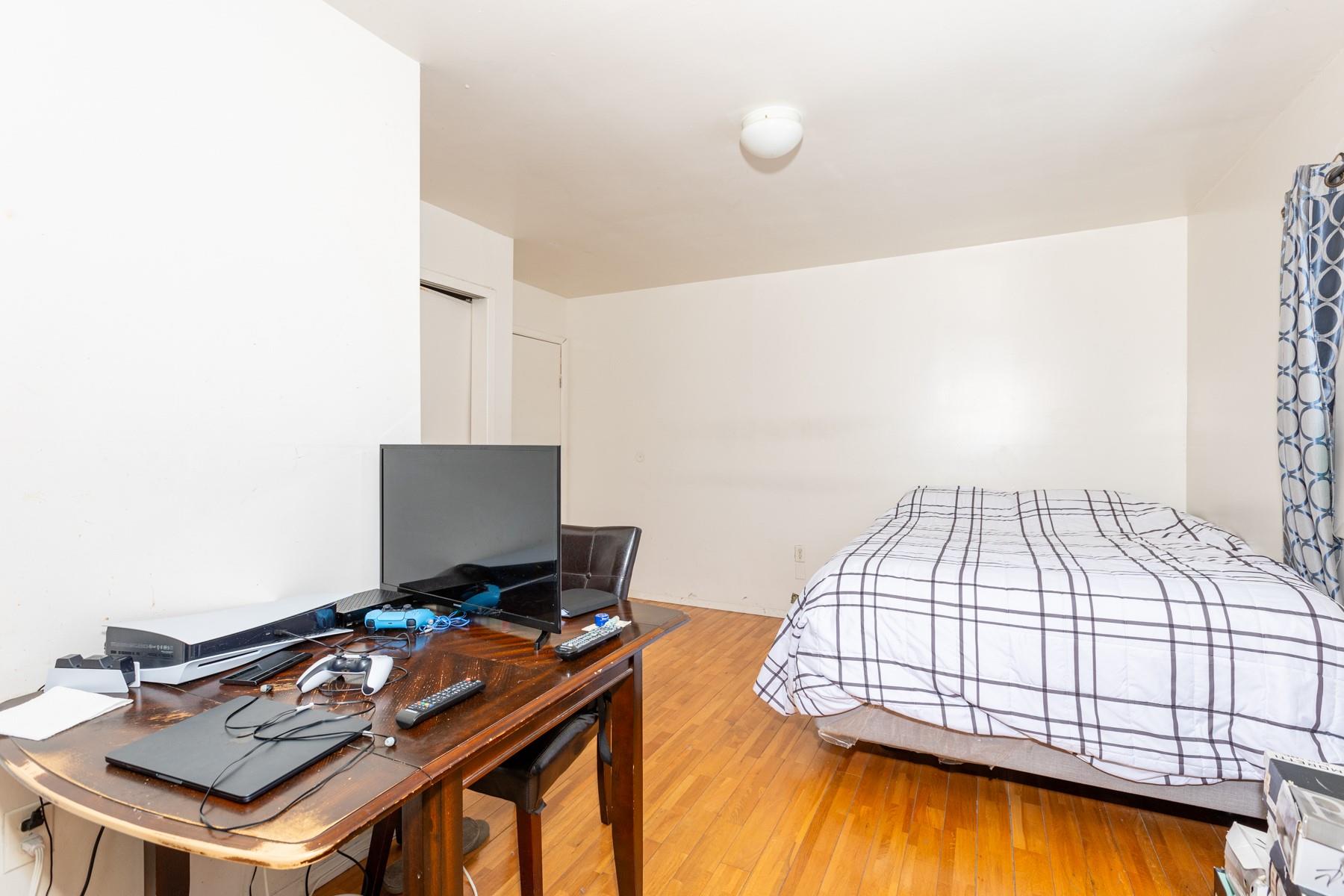 144-23 231 Street, Springfield Gardens, NY 11413