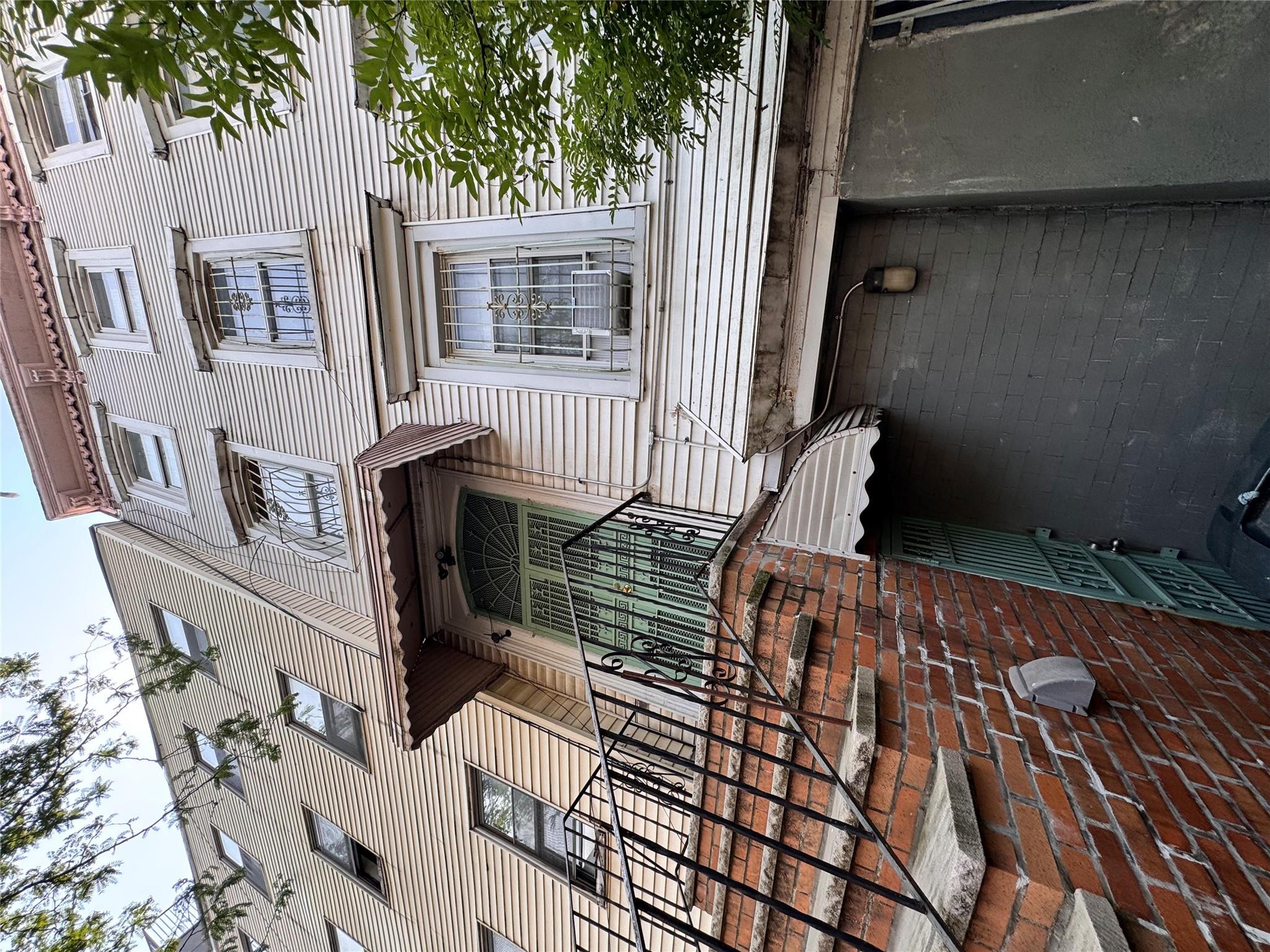 21 Jefferson Street, Brooklyn, NY 11206