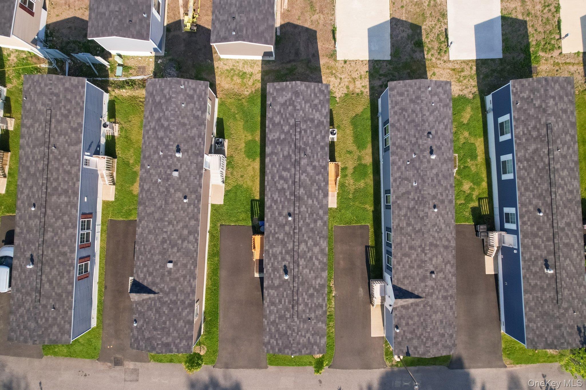 13 Windward Wy, Stony Point, NY 10980