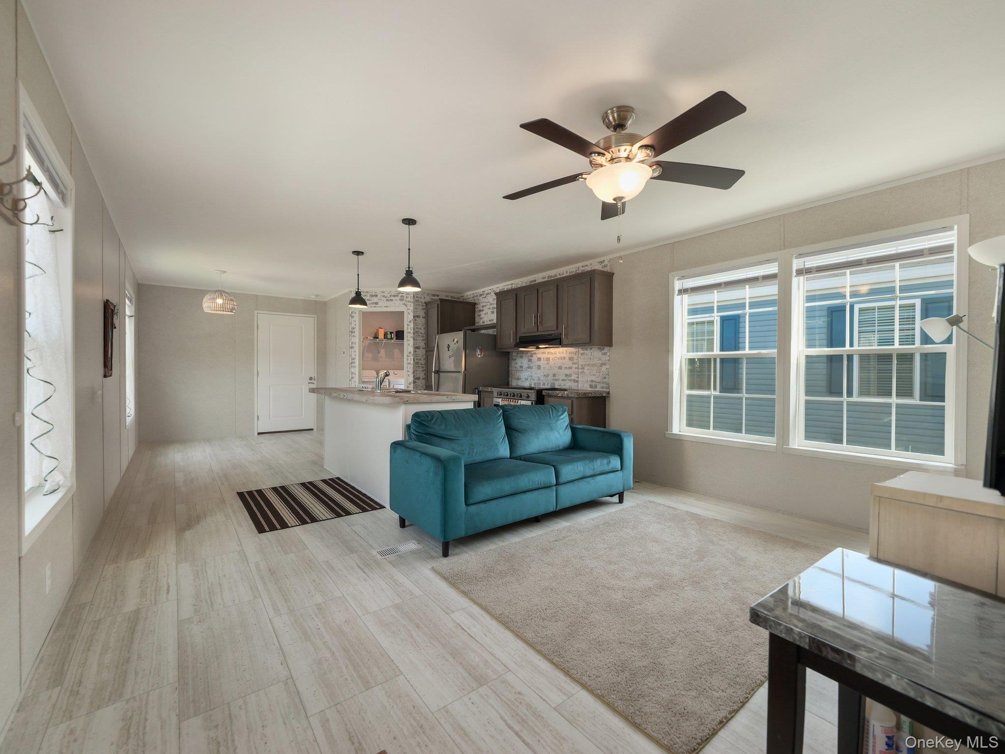 13 Windward Wy, Stony Point, NY 10980