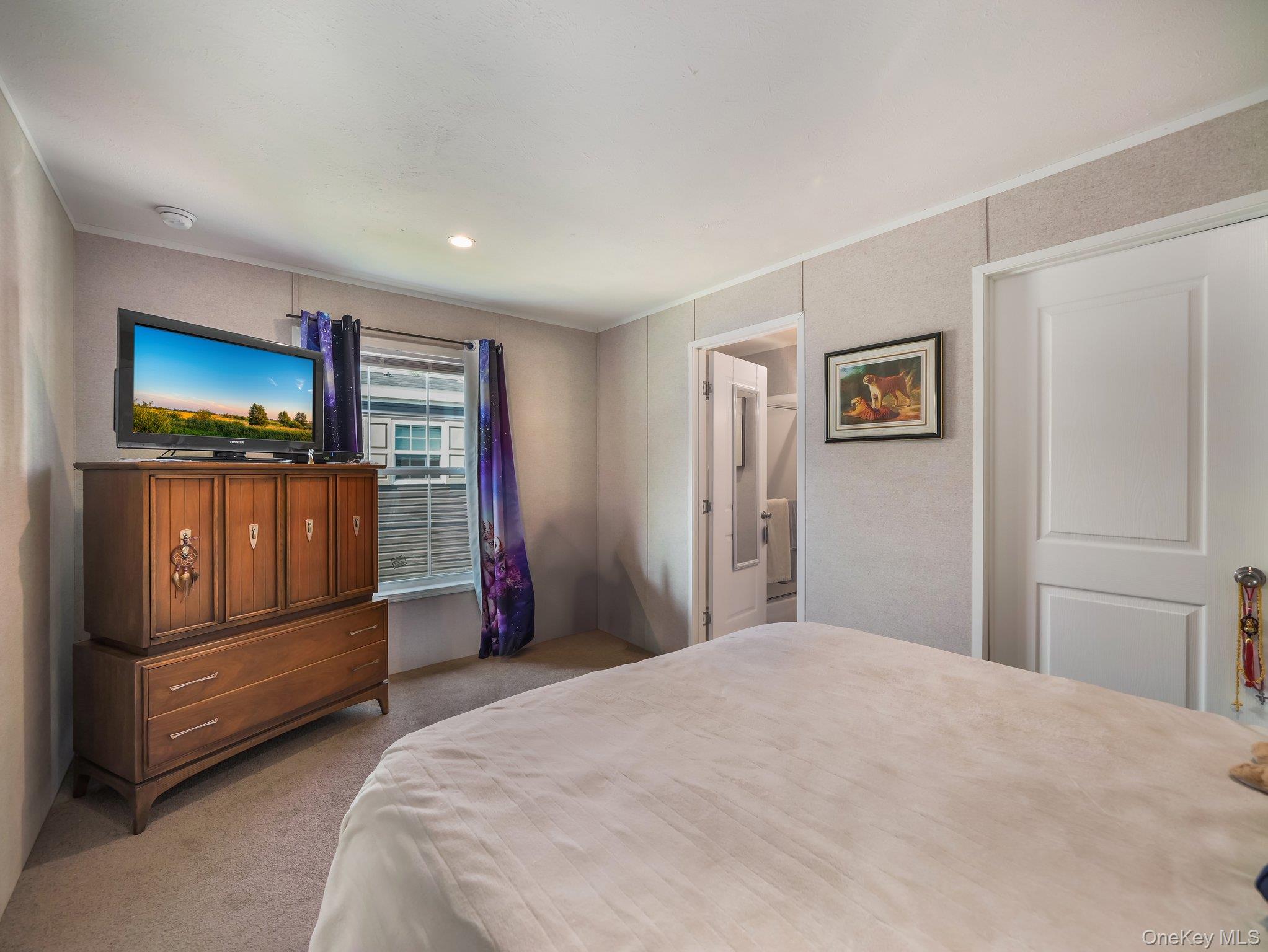 13 Windward Wy, Stony Point, NY 10980