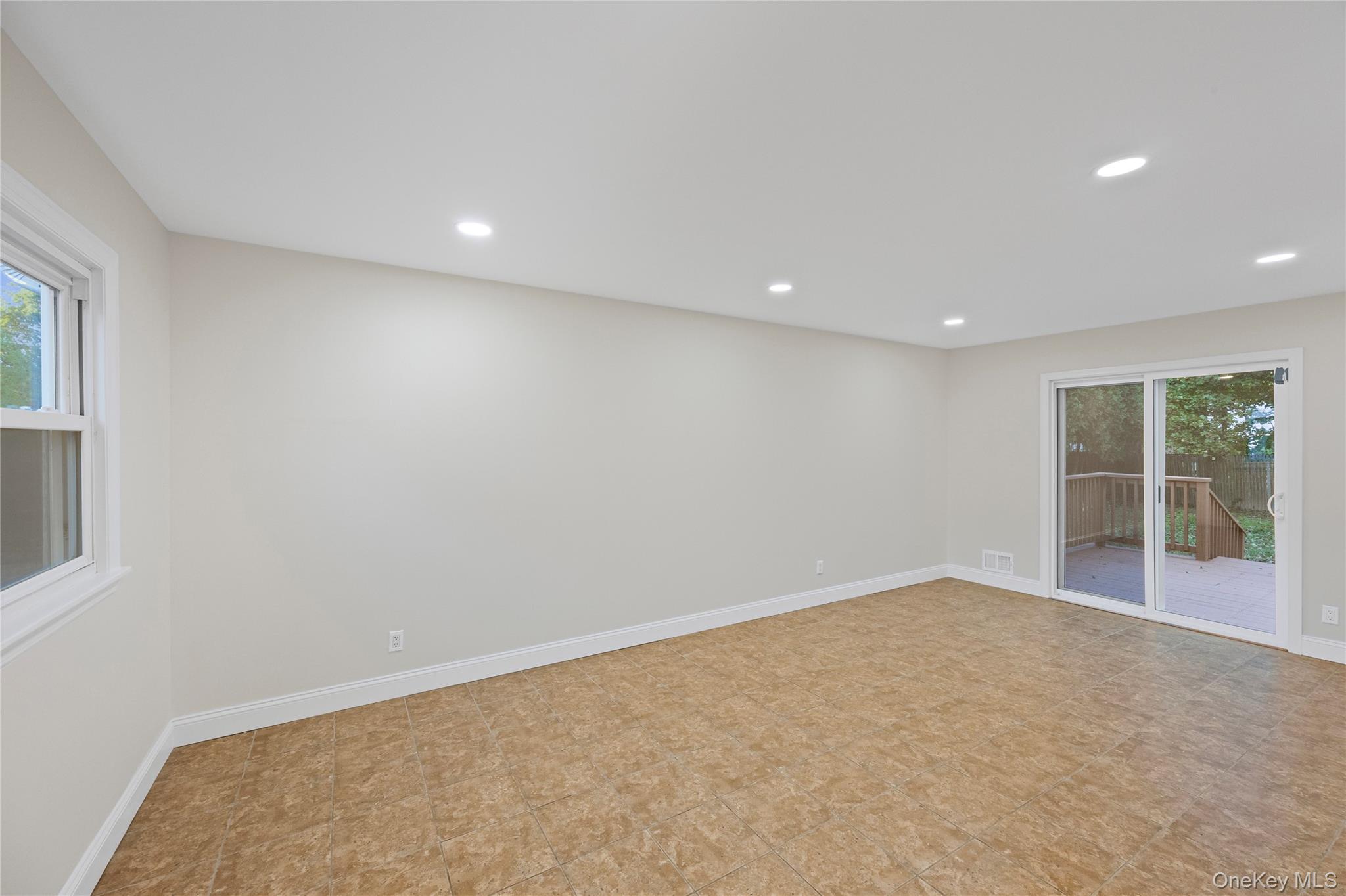 31 Colony Road, Port Jefferson Station, NY 11776