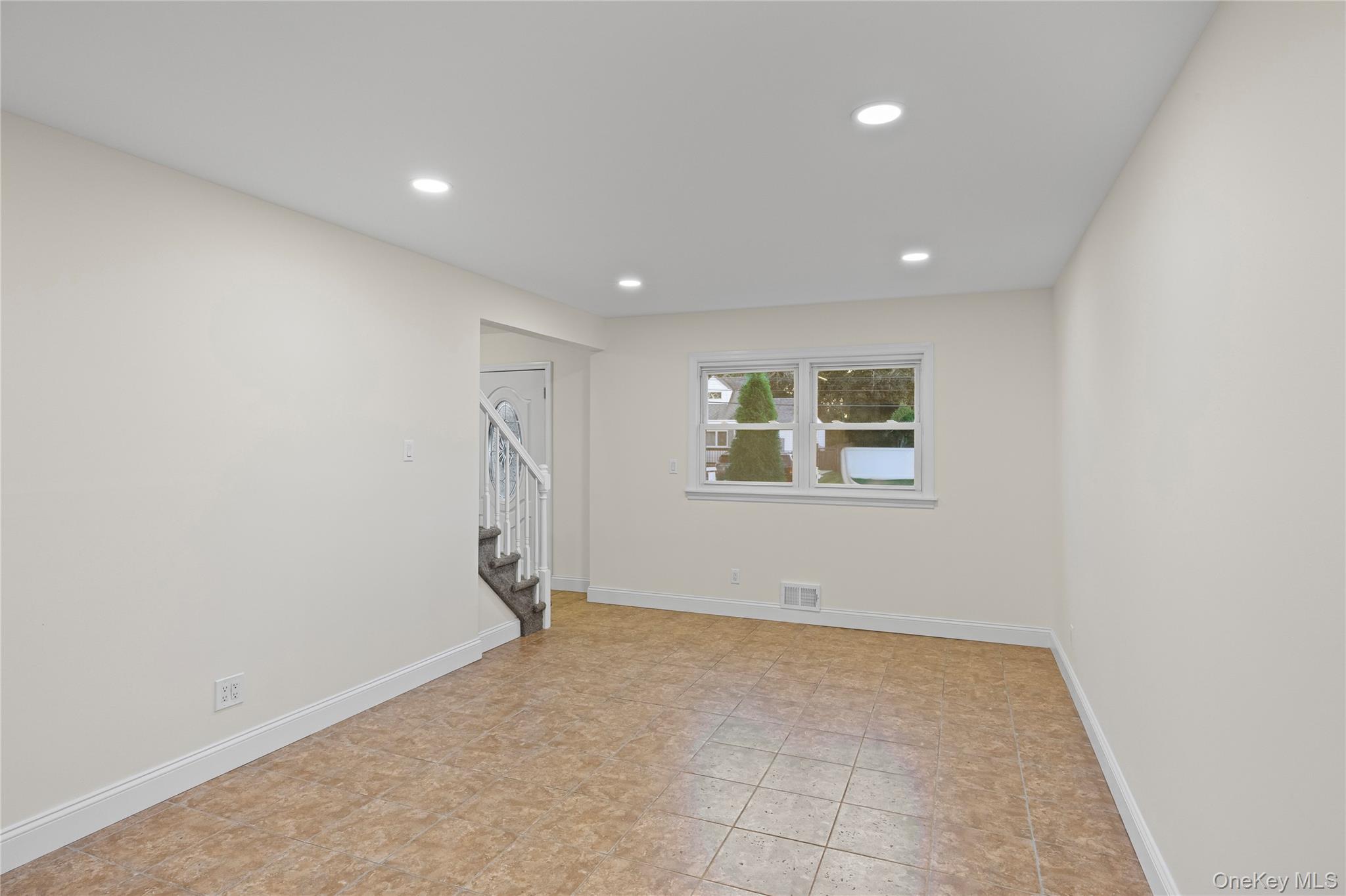 31 Colony Road, Port Jefferson Station, NY 11776